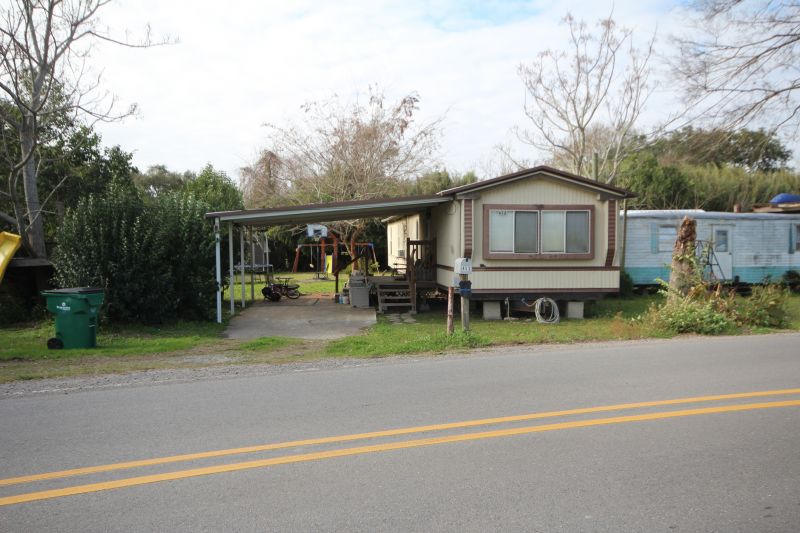 Trailer Home Demolition in Katy, TX
